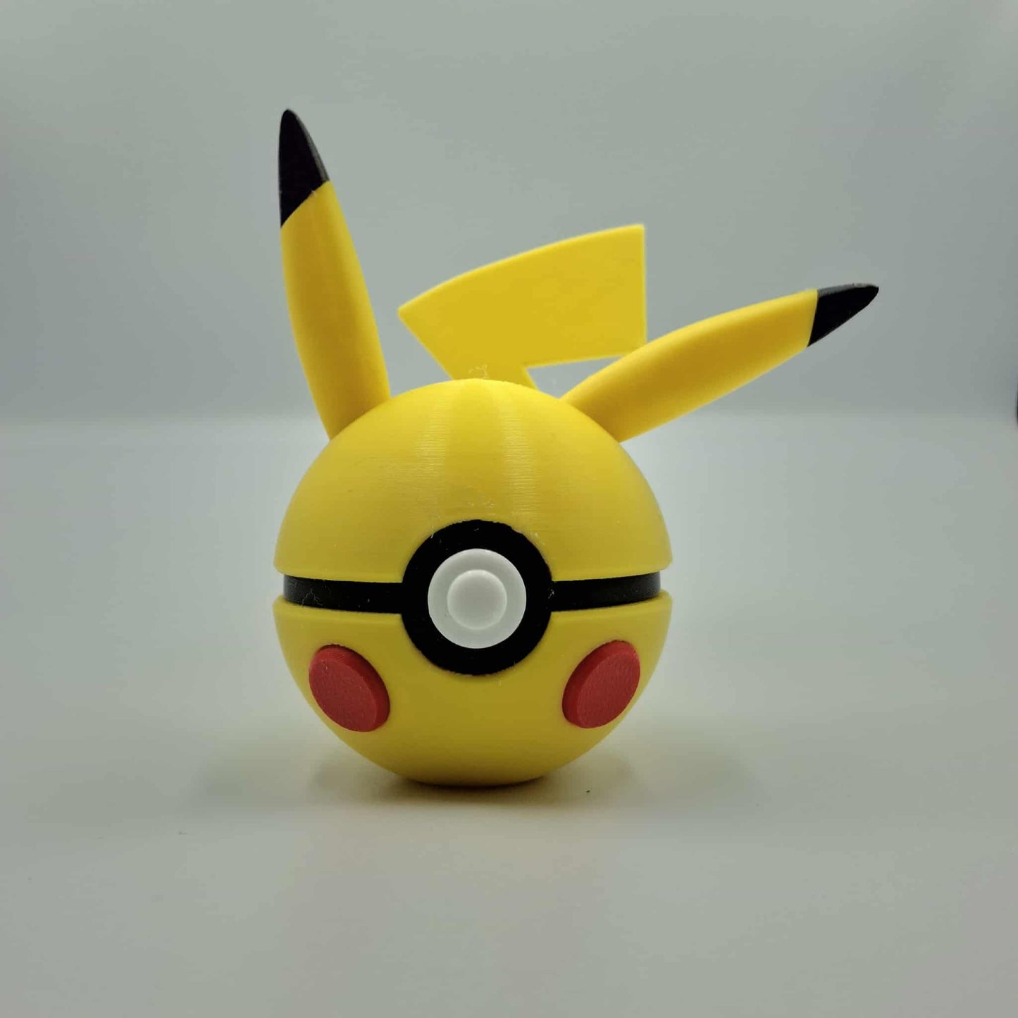Pikachu Pokeball