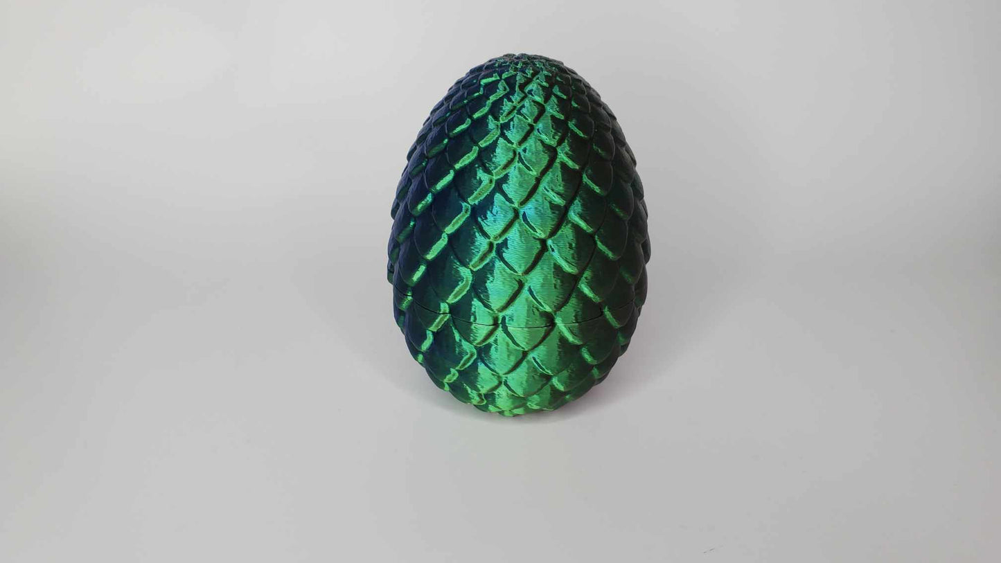 Teenager crystal dragon with egg